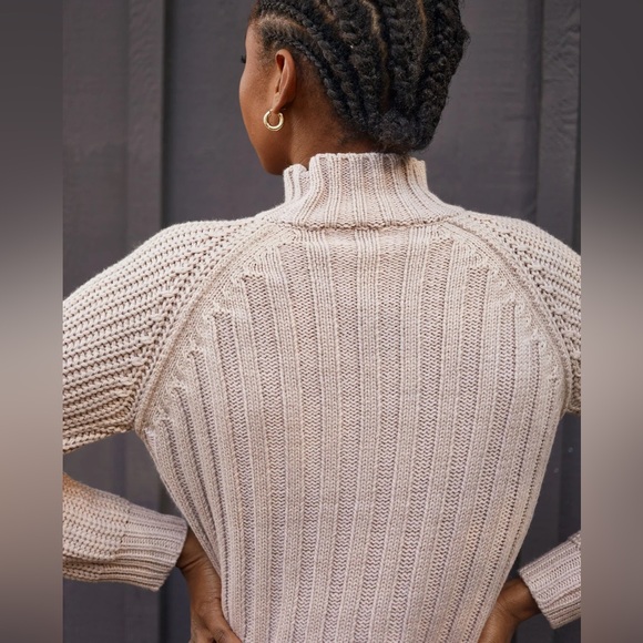 ✨SELF CONTRAST✨Monica Sweater - Picture 2 of 5